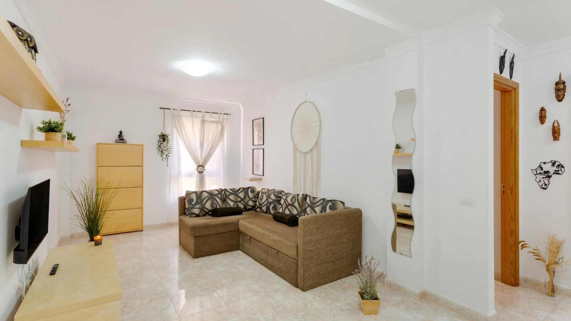 Attaday Home Holidays Ingenio Apartment
