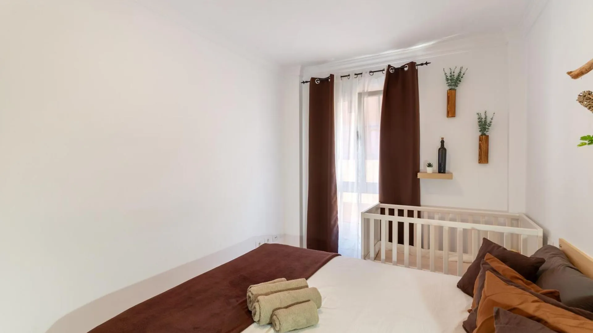 Attaday Home Holidays Ingenio Apartment